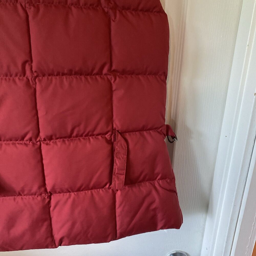 Eddie Bauer Goose Down Vest Size XS Red Zip Buttons Straps Pockets 700 Fill - Picture 10 of 12